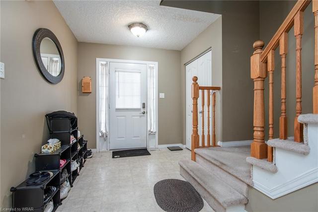 776 Paris Boulevard, House attached with 3 bedrooms, 2 bathrooms and 2 parking in Waterloo ON | Image 17