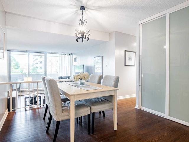 210 - 260 Scarlett Rd, Condo with 3 bedrooms, 2 bathrooms and 1 parking in Toronto ON | Image 36