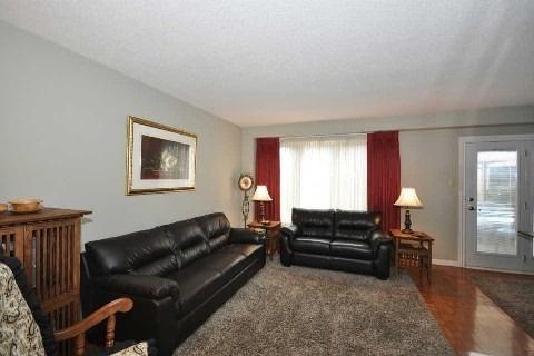 66 Martindale Cres, House detached with 3 bedrooms, 2 bathrooms and 6 parking in Brampton ON | Image 15