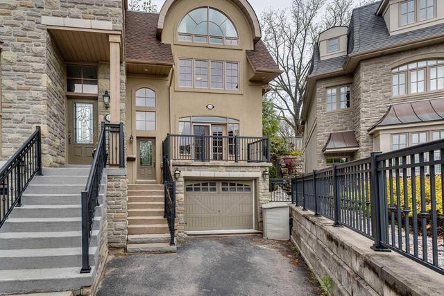 24B Corinth Gdns, House semidetached with 3 bedrooms, 4 bathrooms and 2 parking in Toronto ON | Image 1