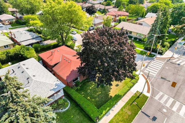 2 Fordover Dr, House detached with 3 bedrooms, 1 bathrooms and 2 parking in Toronto ON | Image 27
