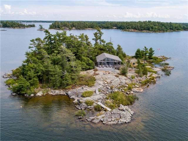0 B89 Island, House detached with 2 bedrooms, 1 bathrooms and null parking in Georgian Bay ON | Image 1