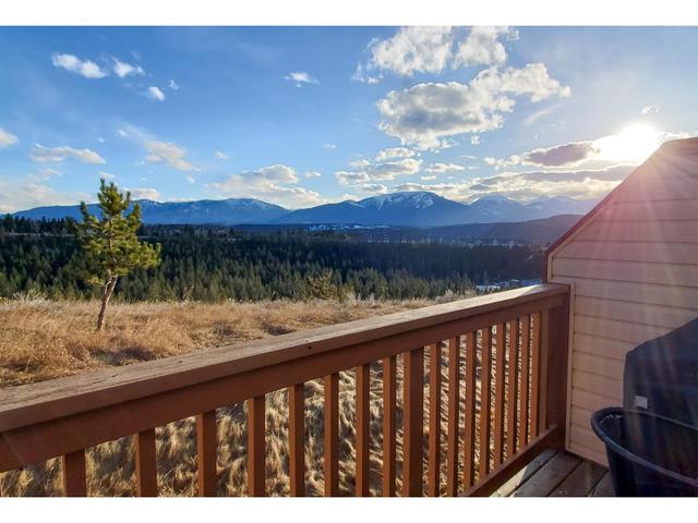 15 - 4878 Ridge Road, House attached with 3 bedrooms, 4 bathrooms and 1 parking in Radium Hot Springs BC | Image 3