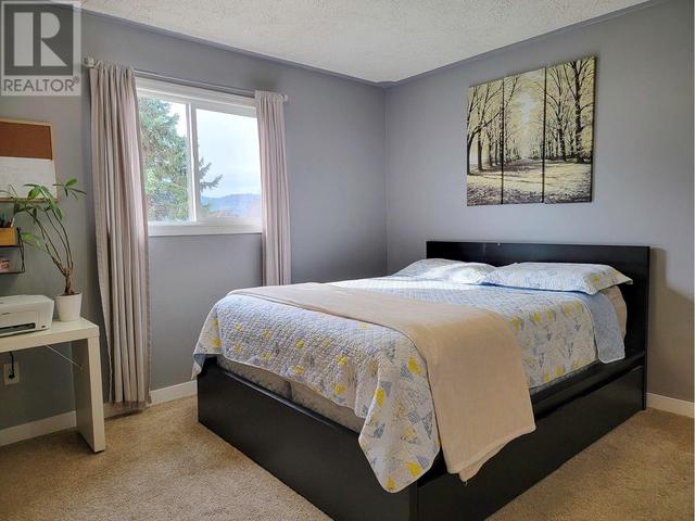 6652 Southwind Road, House detached with 4 bedrooms, 2 bathrooms and 5 parking in Vernon BC | Image 25