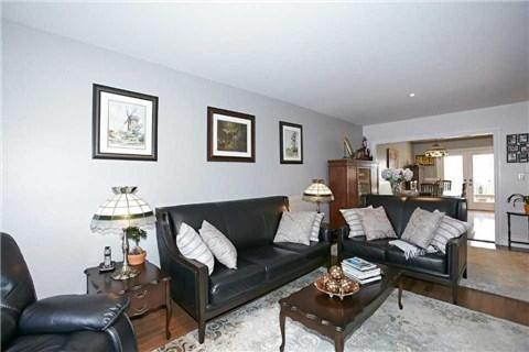 225 John St, House detached with 3 bedrooms, 4 bathrooms and 3 parking in Toronto ON | Image 4