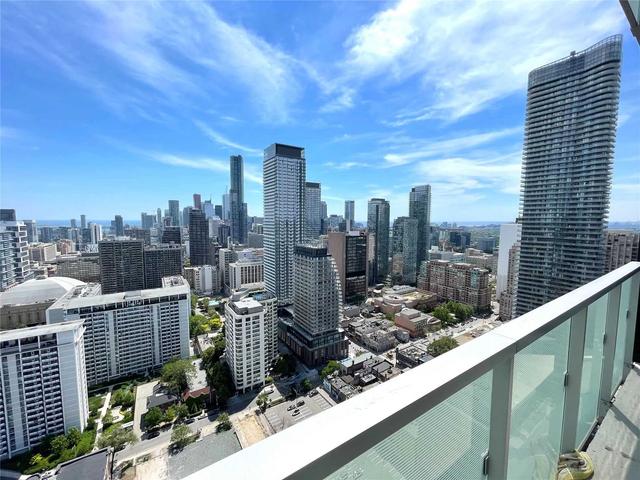 lph3602 - 28 Wellesley St E, Condo with 2 bedrooms, 2 bathrooms and 0 parking in Toronto ON | Image 8