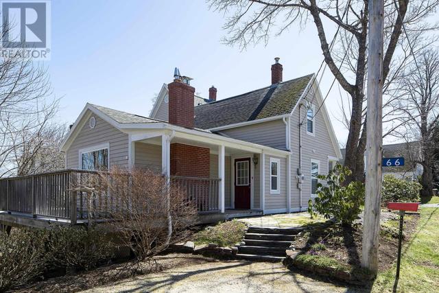 66 Central Street, House detached with 3 bedrooms, 2 bathrooms and null parking in Chester NS | Image 3