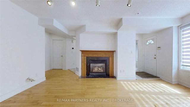 712 - 29 Rosebank Dr, Townhouse with 2 bedrooms, 3 bathrooms and 1 parking in Toronto ON | Image 38