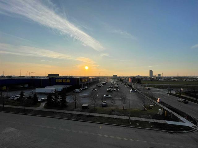 209 - 10 Honeycrisp Cres, Condo with 2 bedrooms, 2 bathrooms and 1 parking in Vaughan ON | Image 5