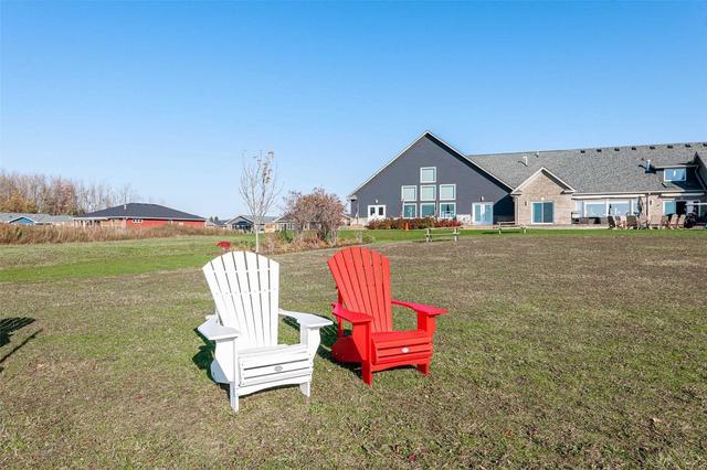 203 Lake Breeze Dr, House detached with 2 bedrooms, 2 bathrooms and 4 parking in Ashfield Colborne Wawanosh ON | Image 8
