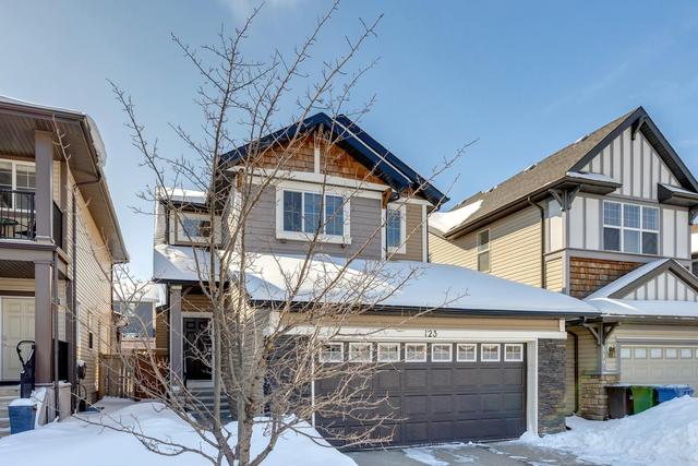 123 Auburn Glen Way Se, House detached with 3 bedrooms, 2 bathrooms and 4 parking in Calgary AB | Image 1