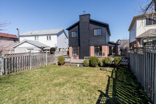 2157 Blue Ridge Cres, House detached with 3 bedrooms, 4 bathrooms and 4 parking in Pickering ON | Image 20