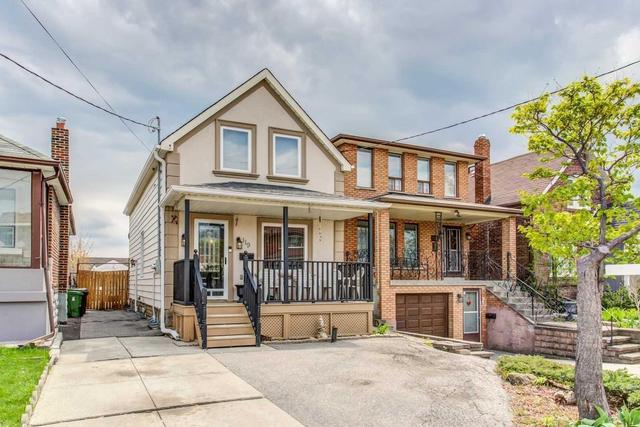 119 Bowie Ave, House detached with 3 bedrooms, 2 bathrooms and 7 parking in Toronto ON | Image 2