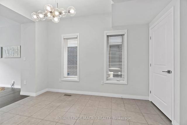 37 - 30 Times Square Blvd, House attached with 3 bedrooms, 3 bathrooms and 2 parking in Hamilton ON | Image 10