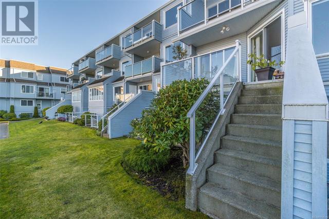 108b - 6231 Blueback Rd, Condo with 2 bedrooms, 1 bathrooms and 1 parking in Nanaimo BC | Image 4