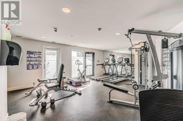 Main floor fitness facility | Image 30