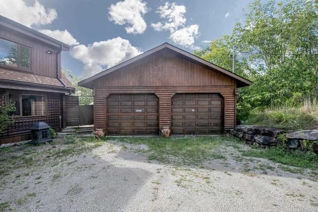 435 Georgian Bay Rd, House detached with 4 bedrooms, 3 bathrooms and 6 parking in Georgian Bay ON | Image 2