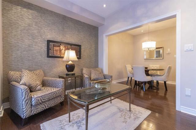 37 Spring Arbour Rd, House semidetached with 3 bedrooms, 4 bathrooms and 3 parking in Vaughan ON | Image 9