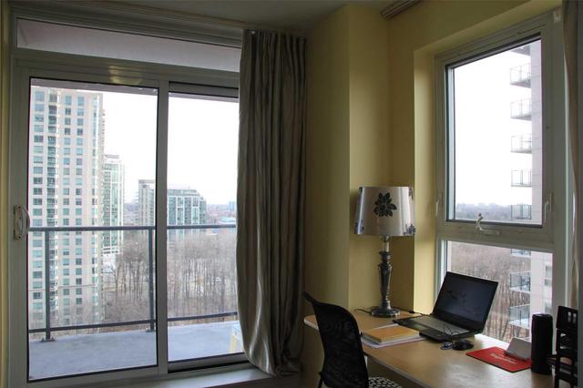 1905 - 25 Town Centre Crt, Condo with 2 bedrooms, 2 bathrooms and 1 parking in Toronto ON | Image 6