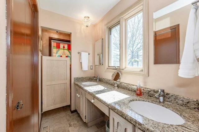 6300 Walkers Line, House detached with 3 bedrooms, 3 bathrooms and 23 parking in Burlington ON | Image 9