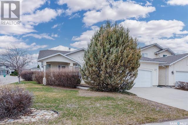 502 Blackthorn Crescent, House detached with 4 bedrooms, 3 bathrooms and null parking in Saskatoon SK | Image 44