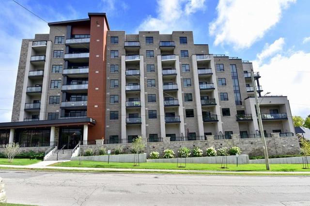 105 - 30 Hamilton St S, Condo with 2 bedrooms, 2 bathrooms and 2 parking in Hamilton ON | Image 1