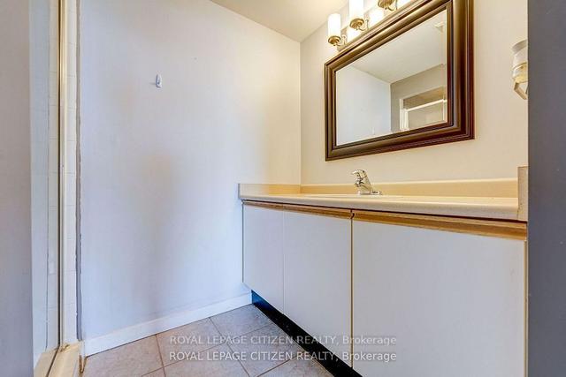 403 - 90 Dale Ave, Condo with 2 bedrooms, 2 bathrooms and 1 parking in Toronto ON | Image 2