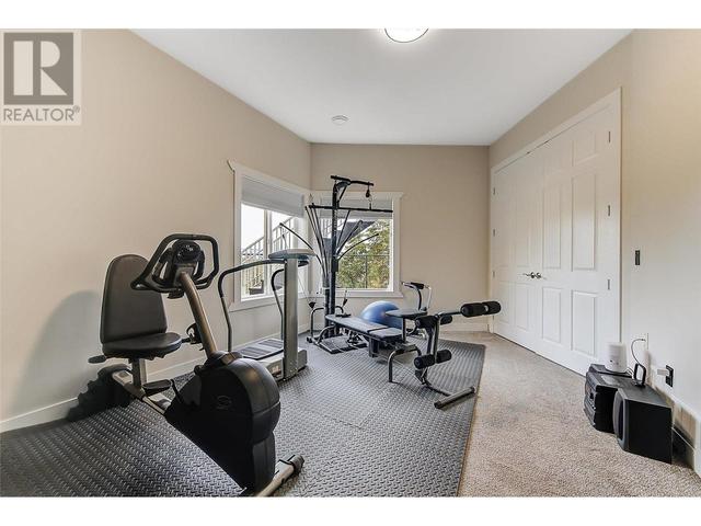 1007 Aurora Heights, House detached with 6 bedrooms, 3 bathrooms and 2 parking in West Kelowna BC | Image 35