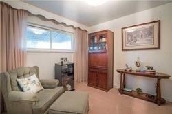 upper - 1 Hallow Cres, House detached with 3 bedrooms, 1 bathrooms and 2 parking in Toronto ON | Image 2