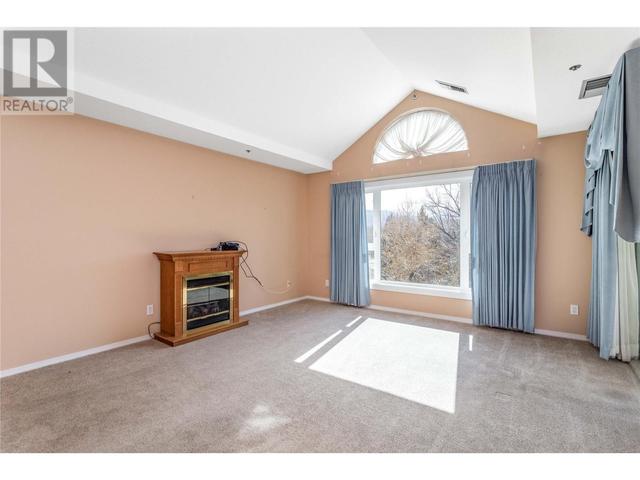 301 - 1045 Sutherland Avenue, Condo with 2 bedrooms, 2 bathrooms and 1 parking in Kelowna BC | Image 8