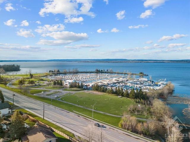 207 - 12 Corkstown Road, Condo with 2 bedrooms, 1 bathrooms and 2 parking in Ottawa ON | Image 24