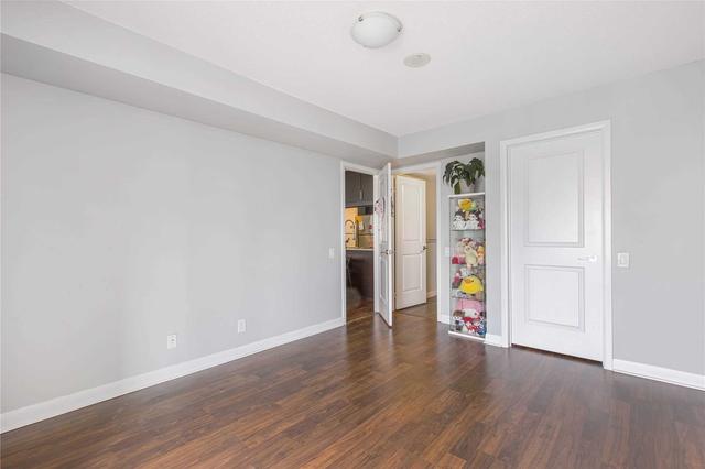 3502 - 25 Town Centre Crt, Condo with 2 bedrooms, 2 bathrooms and 1 parking in Toronto ON | Image 4