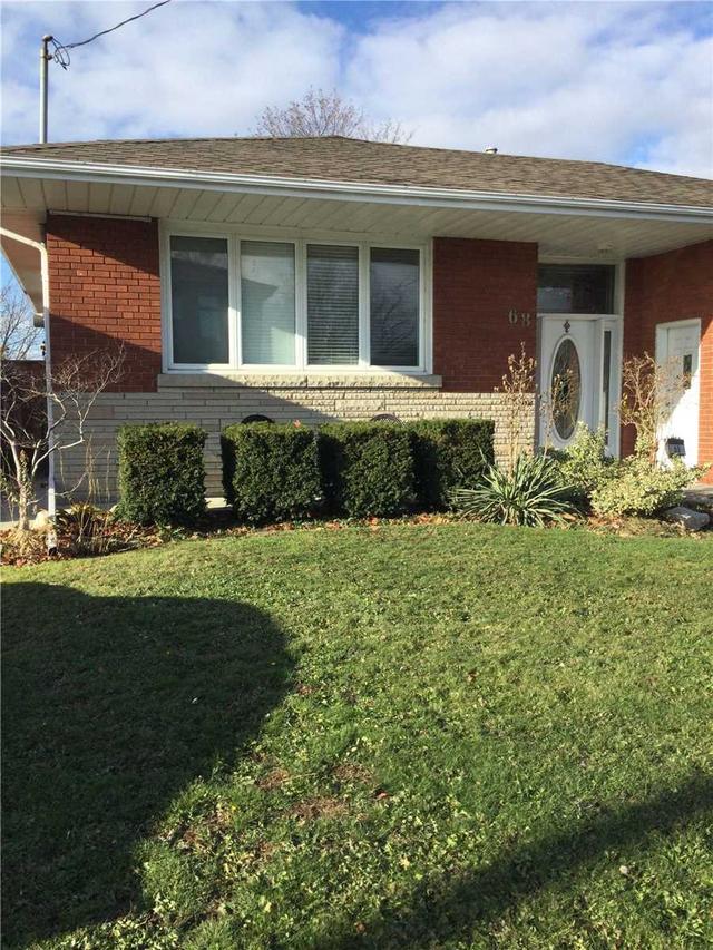 68 Poynter Dr, House detached with 1 bedrooms, 1 bathrooms and 1 parking in Toronto ON | Image 1