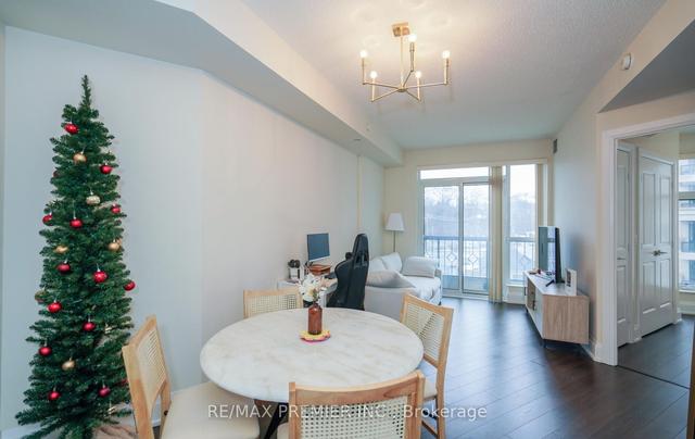 303 - 2 Old Mill Dr, Condo with 1 bedrooms, 1 bathrooms and 0 parking in Toronto ON | Image 27
