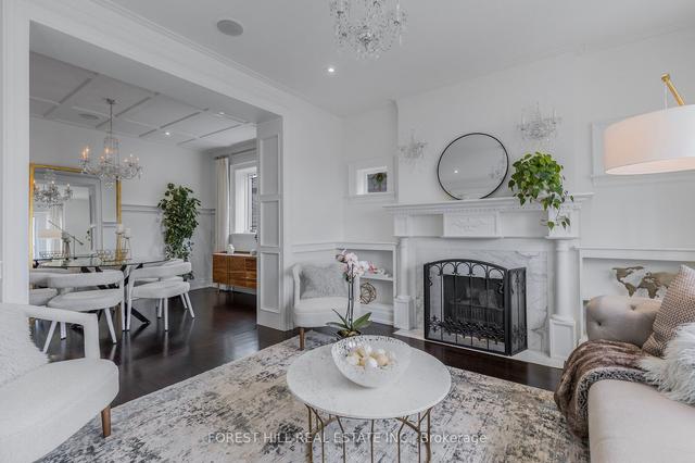 210 Bessborough Dr, House detached with 4 bedrooms, 4 bathrooms and 3 parking in Toronto ON | Image 38
