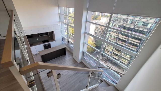 906 - 111 St Clair Ave W, Condo with 2 bedrooms, 2 bathrooms and 1 parking in Toronto ON | Image 13