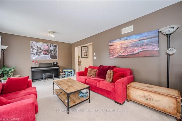 7 - 365 Watson Pkwy N, Townhouse with 3 bedrooms, 4 bathrooms and 2 parking in Guelph ON | Image 4