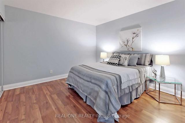 301 - 8 Wellesley St E, Condo with 2 bedrooms, 1 bathrooms and 1 parking in Toronto ON | Image 16