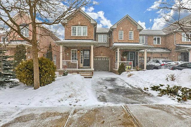 750 Joe Persechini Dr, House attached with 3 bedrooms, 3 bathrooms and 3 parking in Newmarket ON | Image 1