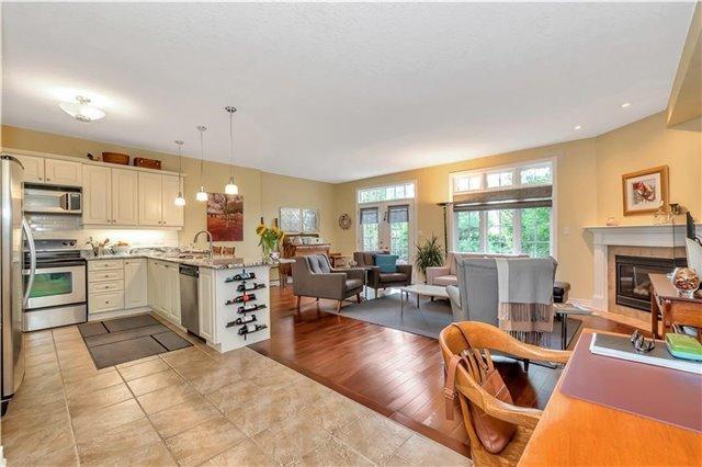 78 Sunnycroft Crt, House semidetached with 3 bedrooms, 3 bathrooms and 2 parking in Hamilton ON | Image 4