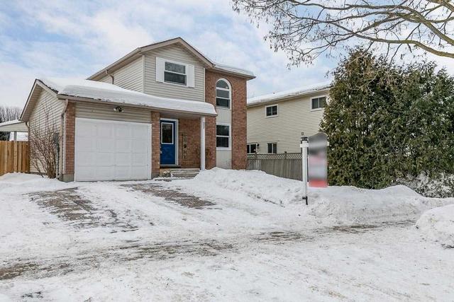 652 Spruce St, House detached with 3 bedrooms, 2 bathrooms and 2 parking in Collingwood ON | Image 1