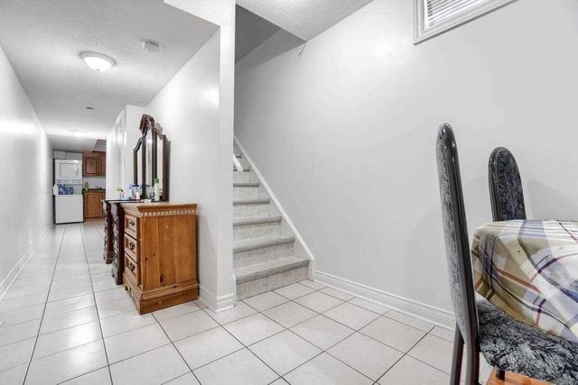 69 Tahir St, House attached with 4 bedrooms, 4 bathrooms and 4 parking in Vaughan ON | Image 18