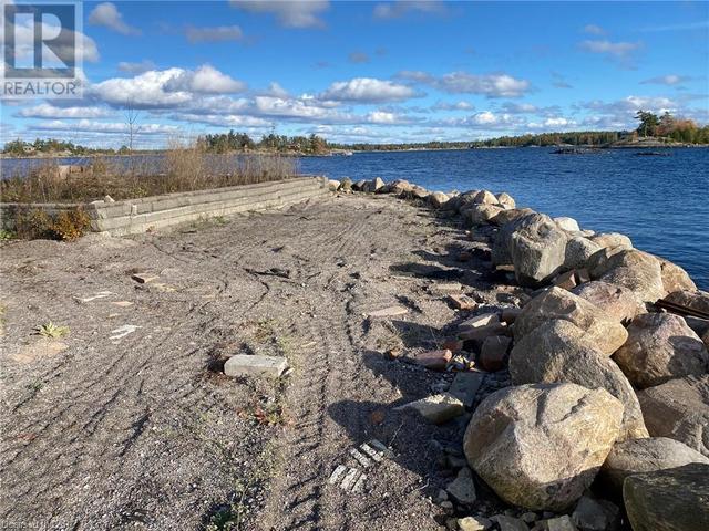 2 Island 1420, House detached with 1 bedrooms, 1 bathrooms and null parking in Georgian Bay ON | Image 5