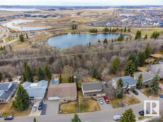 38 Lafonde Cr, House detached with 5 bedrooms, 3 bathrooms and null parking in St. Albert AB | Card Image