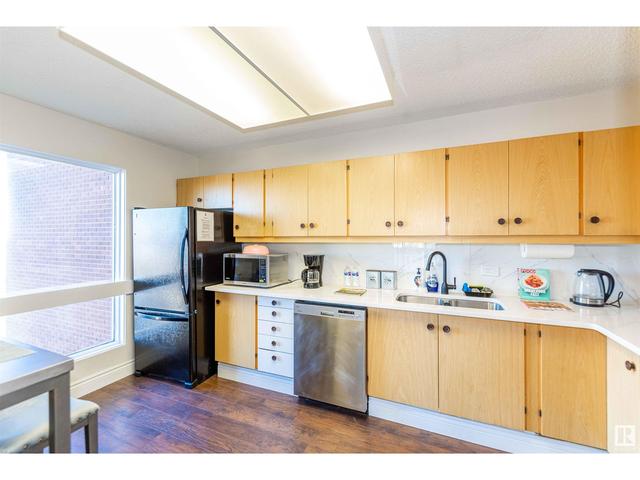 902 - 11027 87 Av Nw, Condo with 1 bedrooms, 1 bathrooms and 1 parking in Edmonton AB | Image 13
