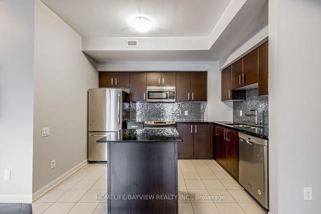th12 - 19 Anndale Dr, Townhouse with 3 bedrooms, 3 bathrooms and 2 parking in Toronto ON | Image 3