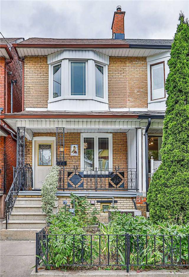 44 Manchester Ave, House semidetached with 3 bedrooms, 3 bathrooms and 1 parking in Toronto ON | Card Image