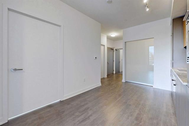 238 - 20 O'neill Rd, Condo with 1 bedrooms, 2 bathrooms and 1 parking in Toronto ON | Image 4
