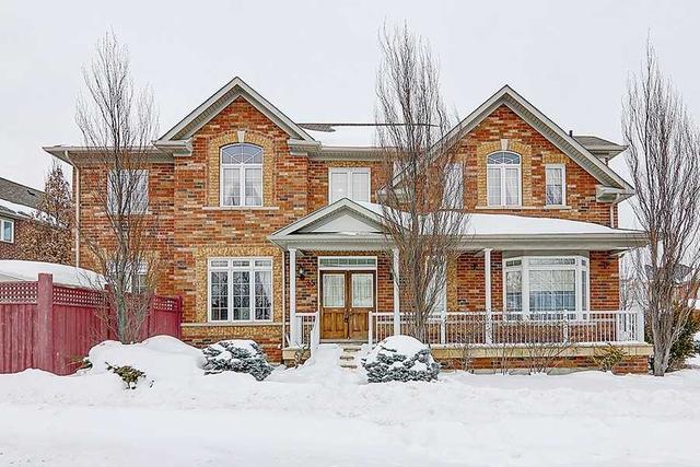 35 Golden Meadow Dr, House detached with 4 bedrooms, 4 bathrooms and 4 parking in Markham ON | Card Image
