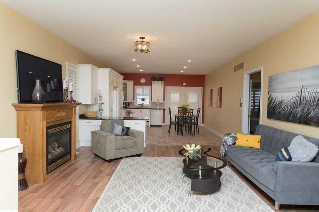 76 Sundridge St, House detached with 2 bedrooms, 3 bathrooms and 7 parking in Brampton ON | Image 19